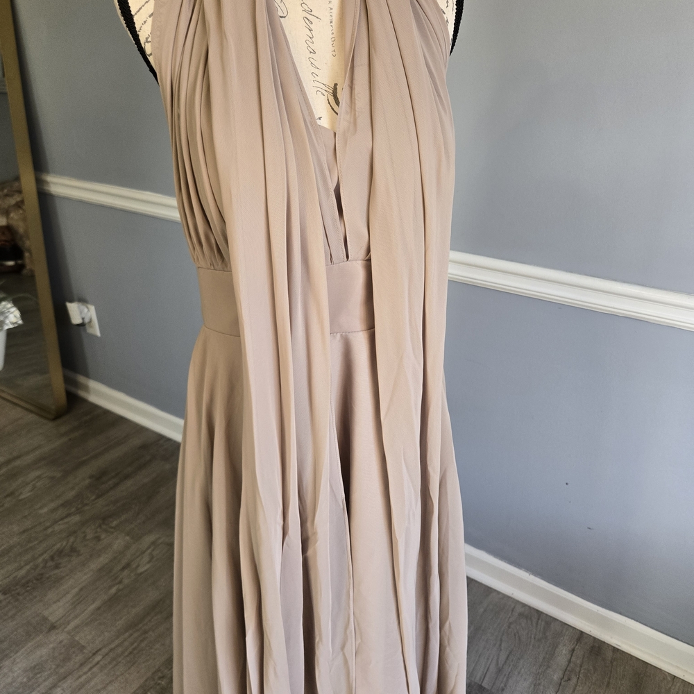 Elegant Tan Halter Dress - Picture 8 of 9